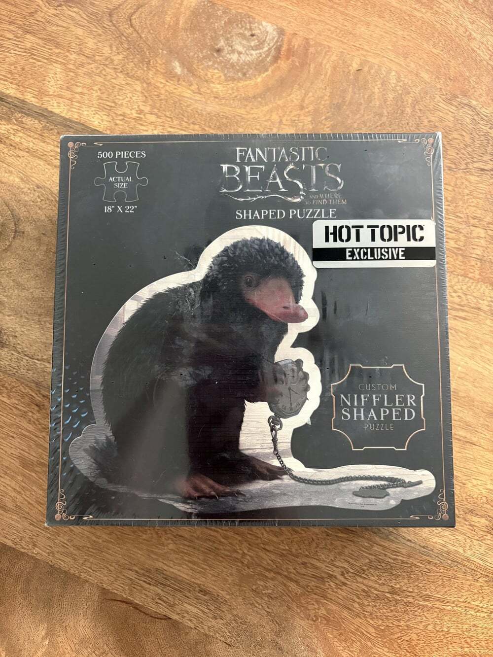 USAopoly Fantastic Beasts Niffler 500 Piece Shaped Jigsaw Puzzle Black Hot Topic